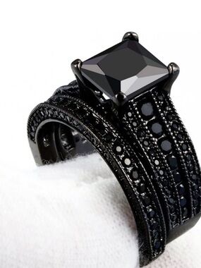 Black Sapphire Ring